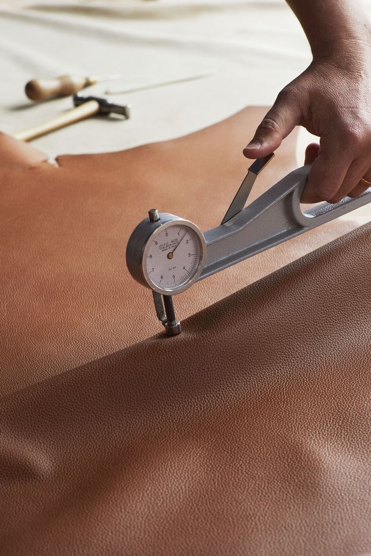 create a bag line banner image