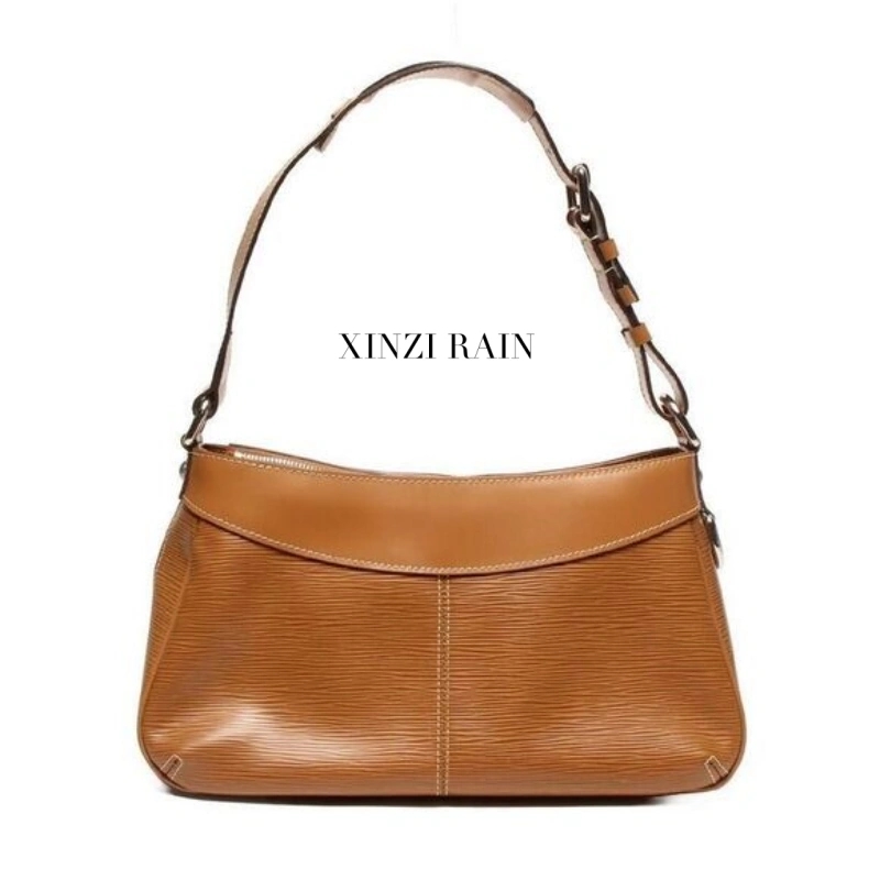 Custom Leather Shoulder Bag | Structured Textured Tote for Private Label Brands