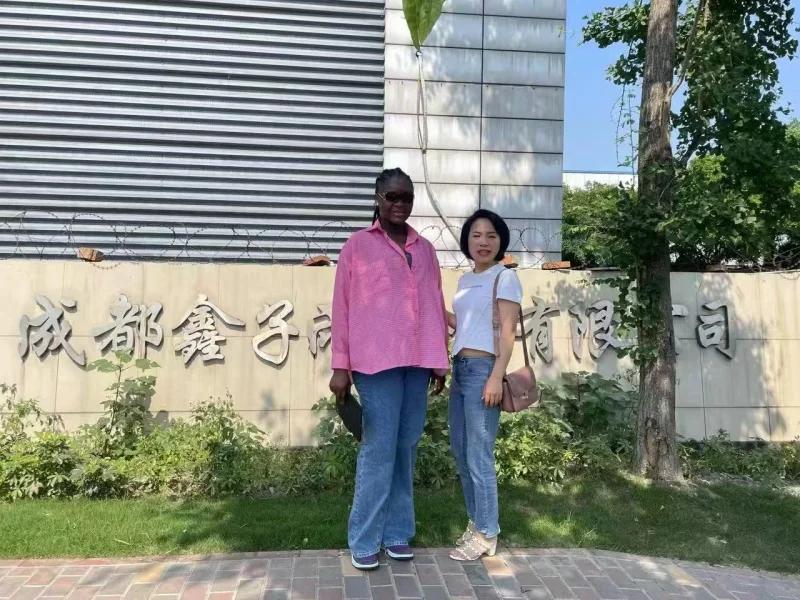 XINZIRAIN brand partners visiting the factory